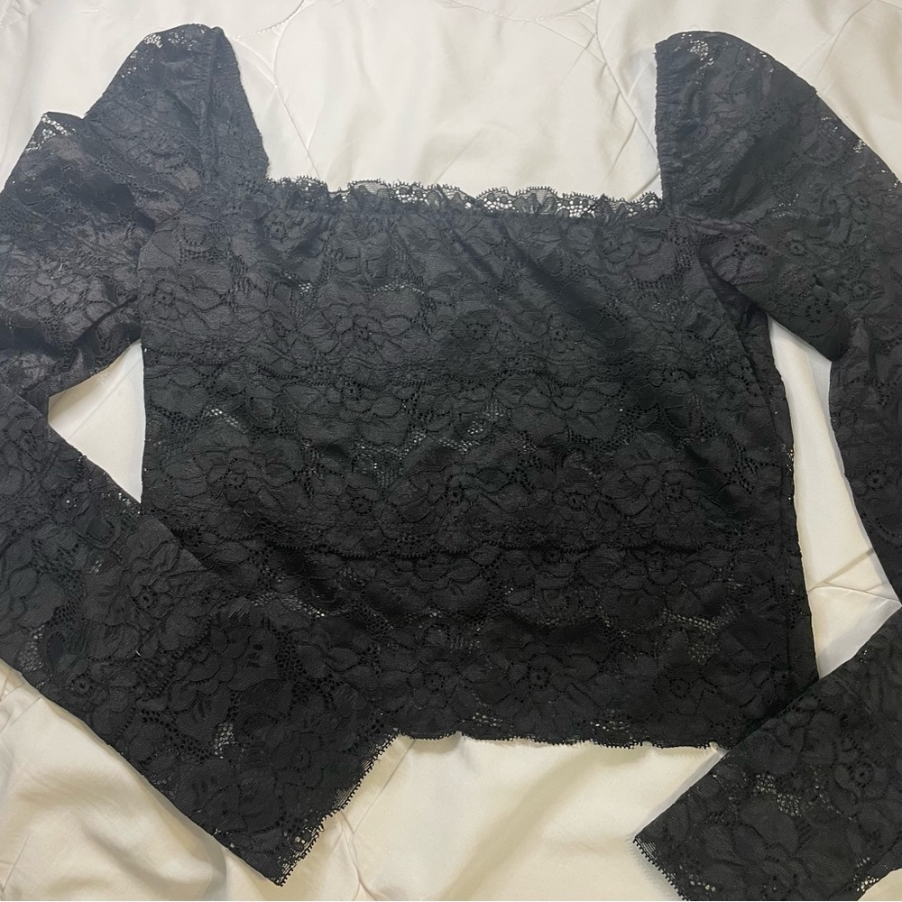 GUESS floral lace long sleeve top